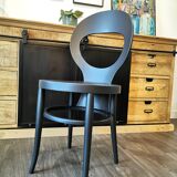 Series of 6 mismatched bistro chairs Baumann and Gizycko