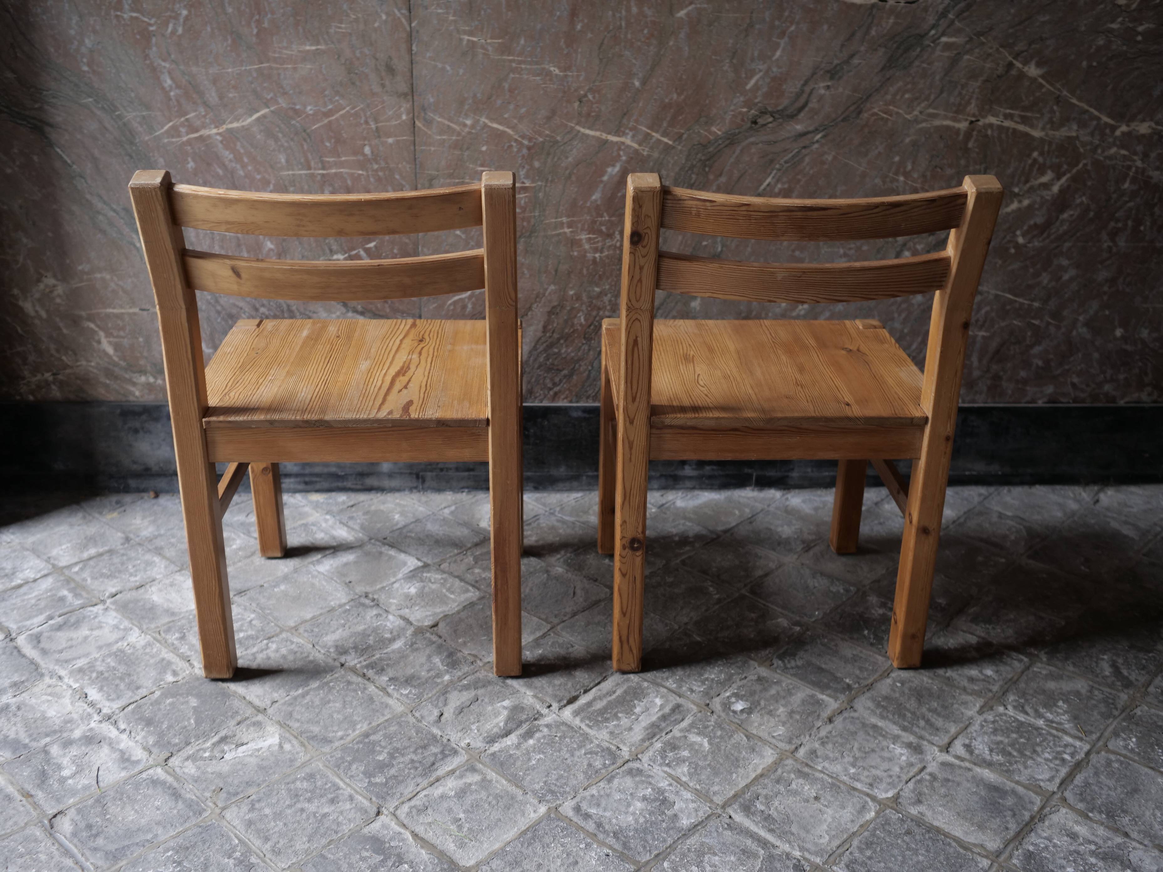 Paire de chaises danoises en pin
