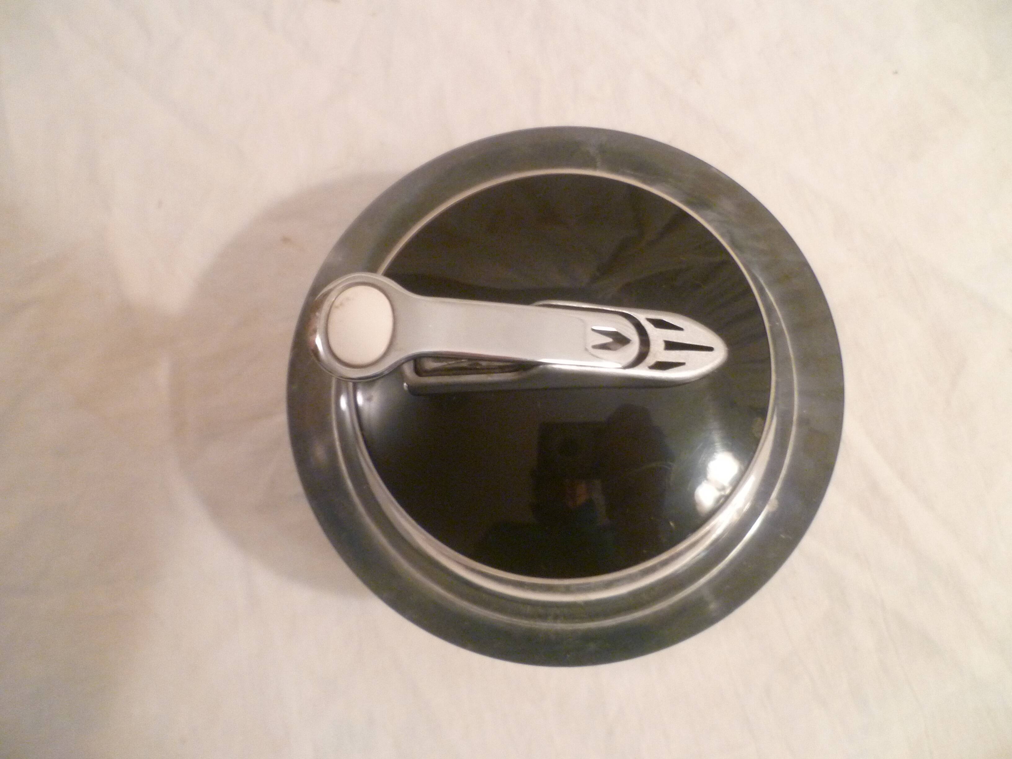 Vintage space age T36 table lighter flying saucer by Maruman