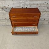 Vintage chest of drawers