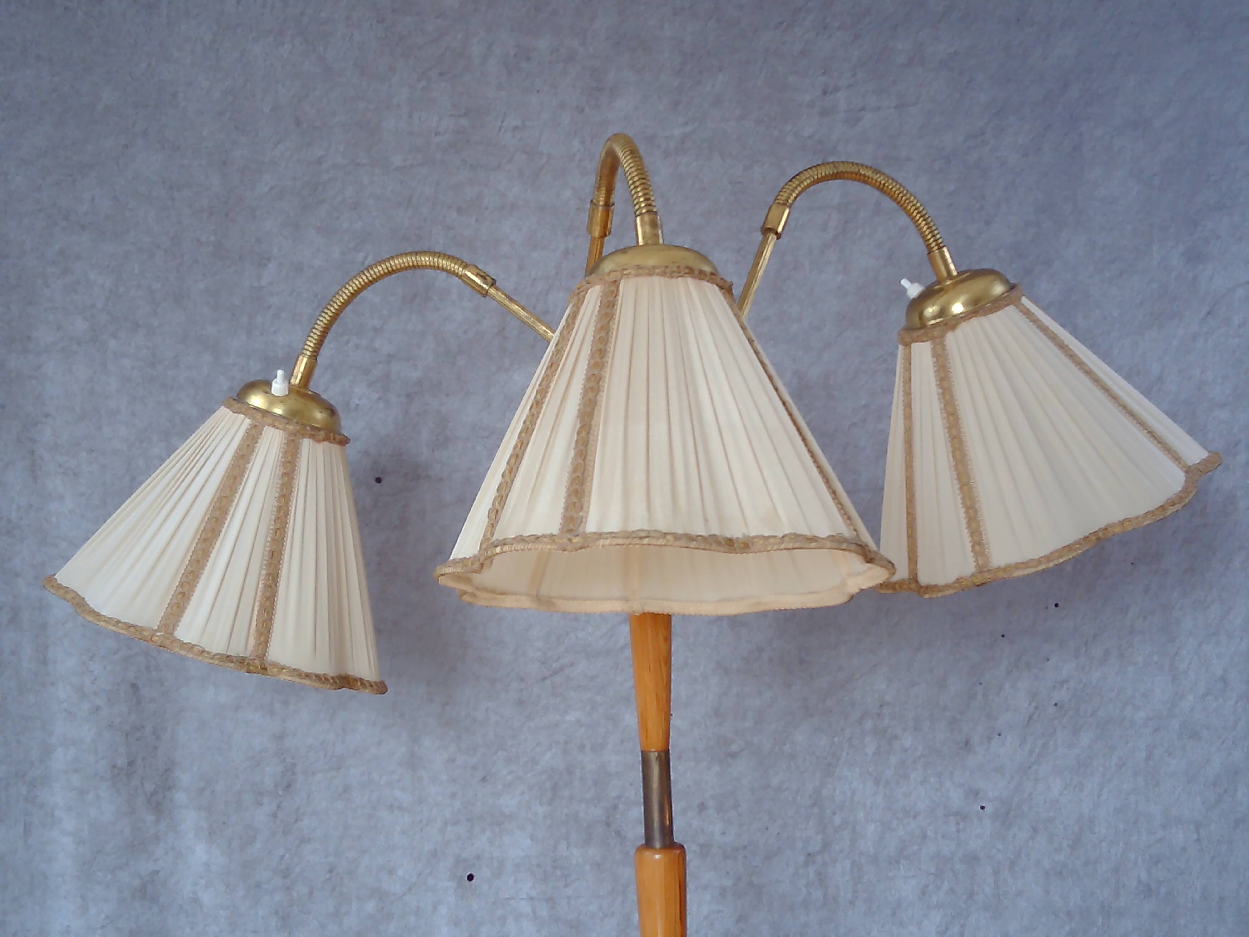 Vintage 3-armed floorlamp, 1940's