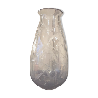 Vase en verre decor de feuilles grave