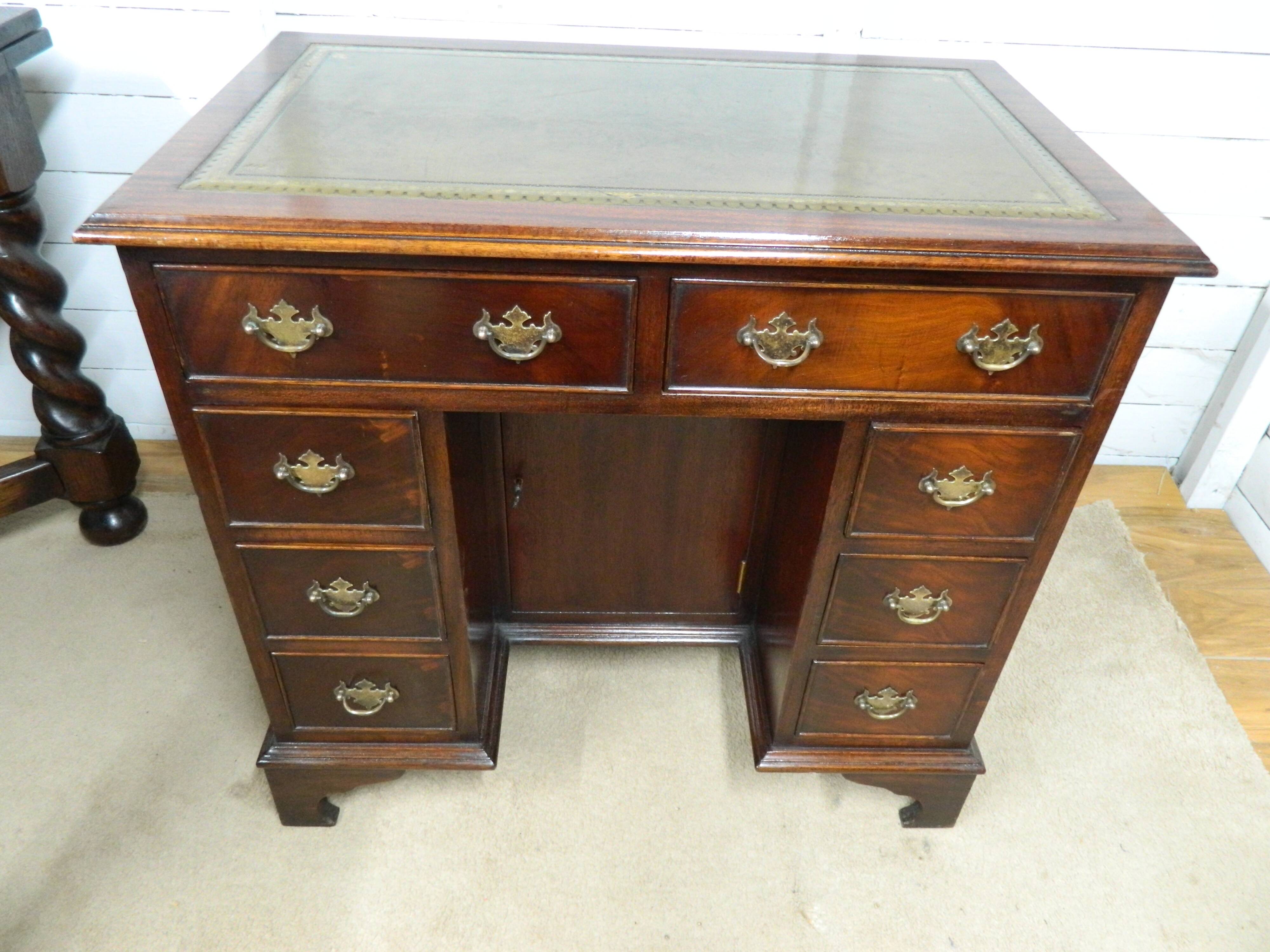Mahogany Knee Hole Desk