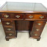 Mahogany Knee Hole Desk