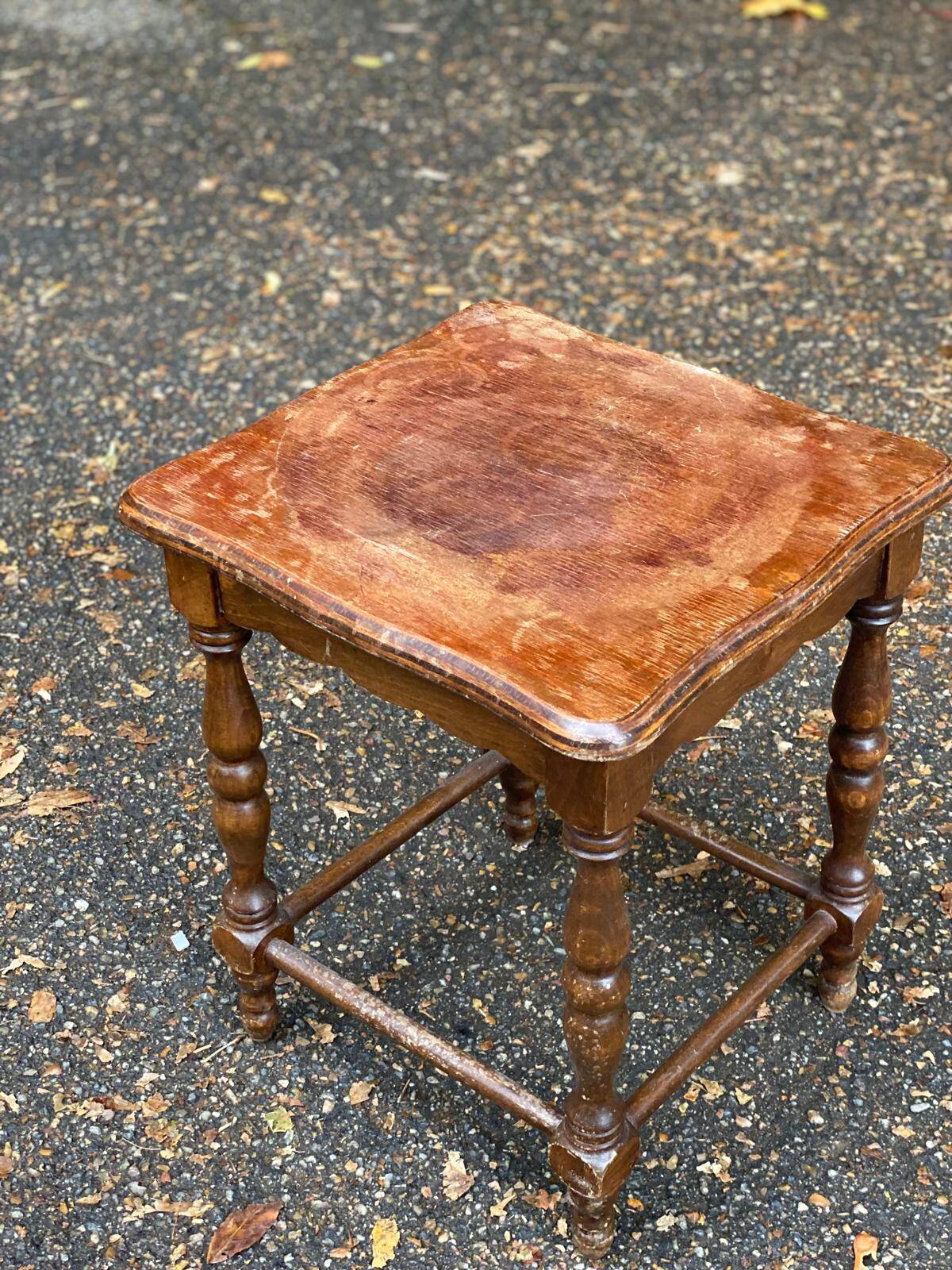 Vintage Louis XV stool in solid wood