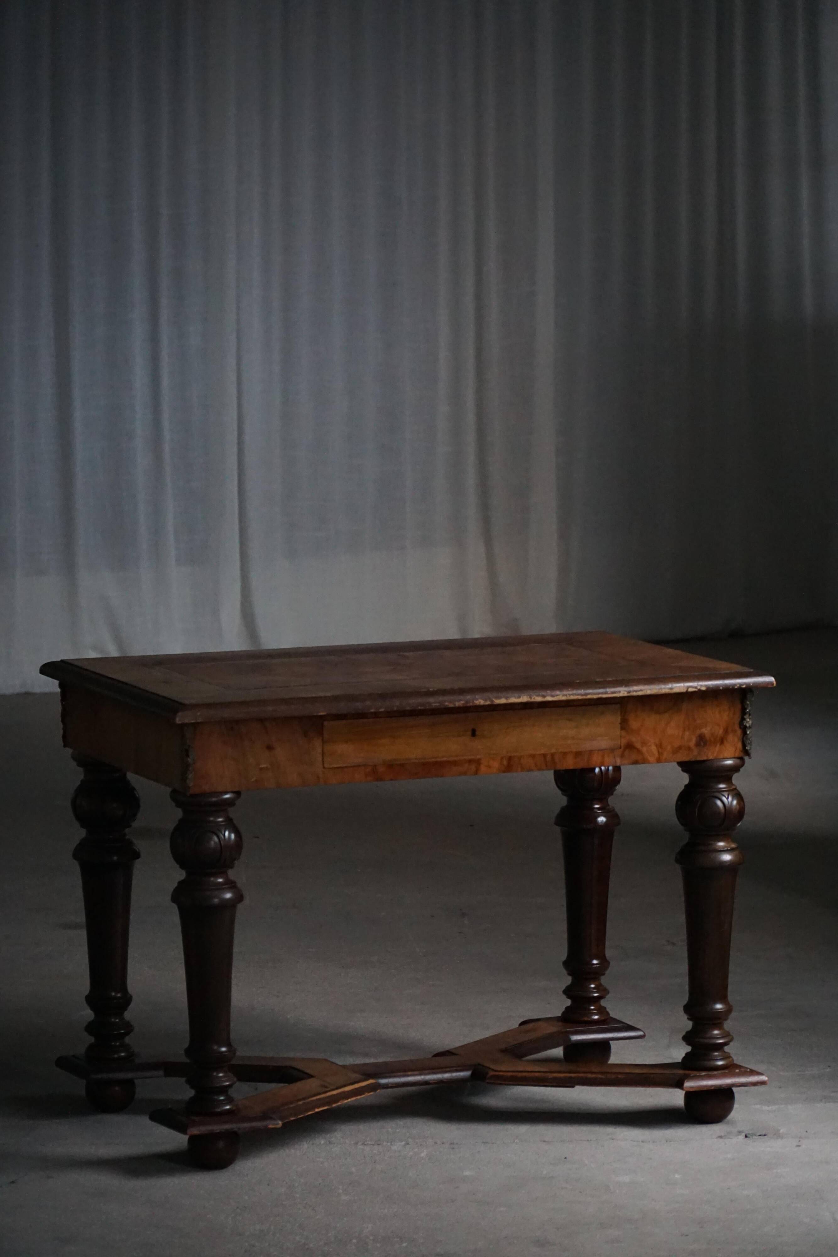 Baroque style desk from the early 20th century, made by a Danish cabinetmaker.
