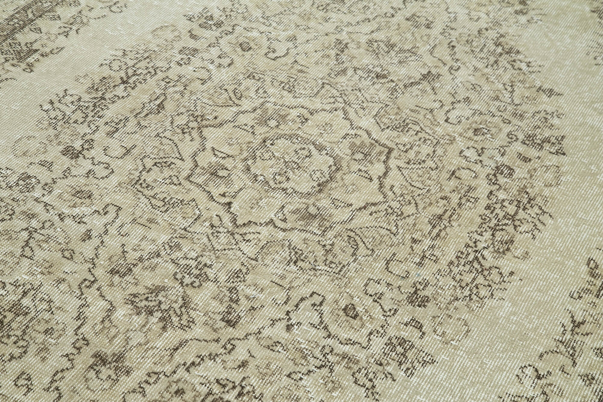 Handmade antique oriental beige carpet 170 cm x 292 cm