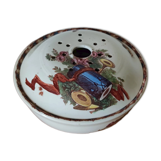 19th-century flower vase