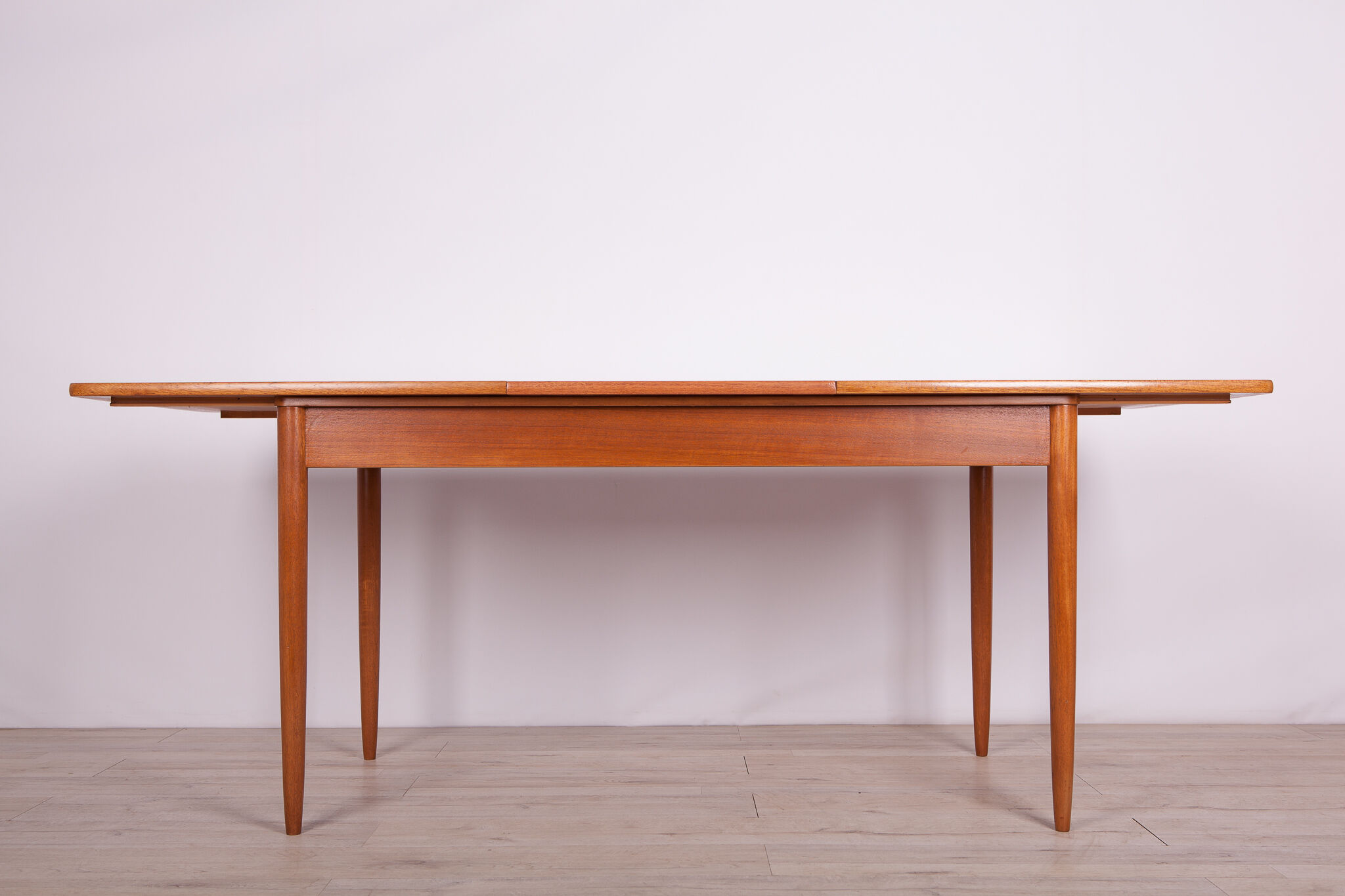 Mid-century extendable dining table , 1960s