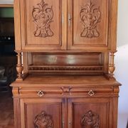 Vaisselier ancien en chêne style Henri II