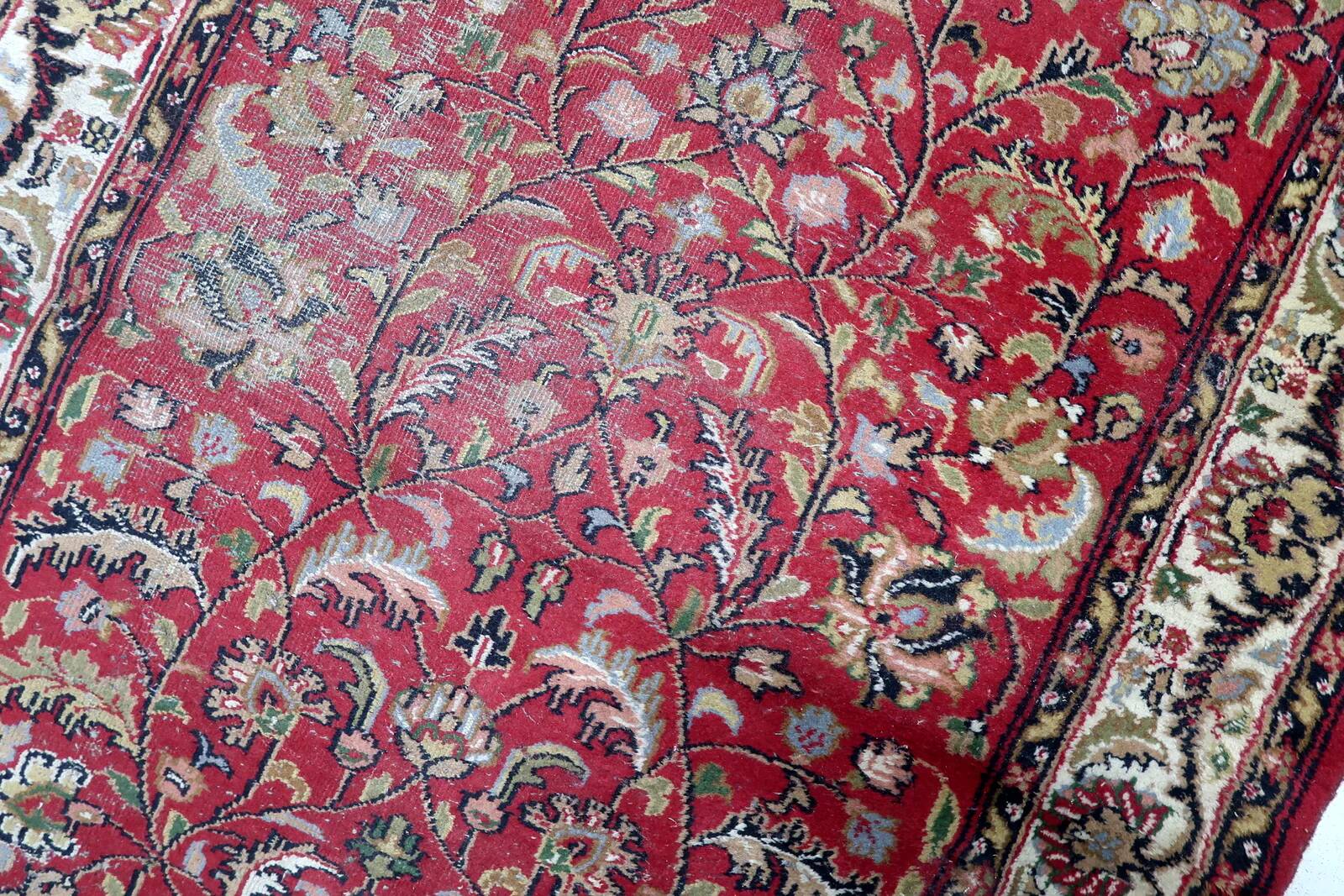 Tapis persan vintage fait main, Hamadan usé, 128 cm x 189 cm, années 1950.