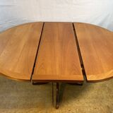 Mid-Century Retro Vintage Teak Extending Round Dining Table by Parker Knoll