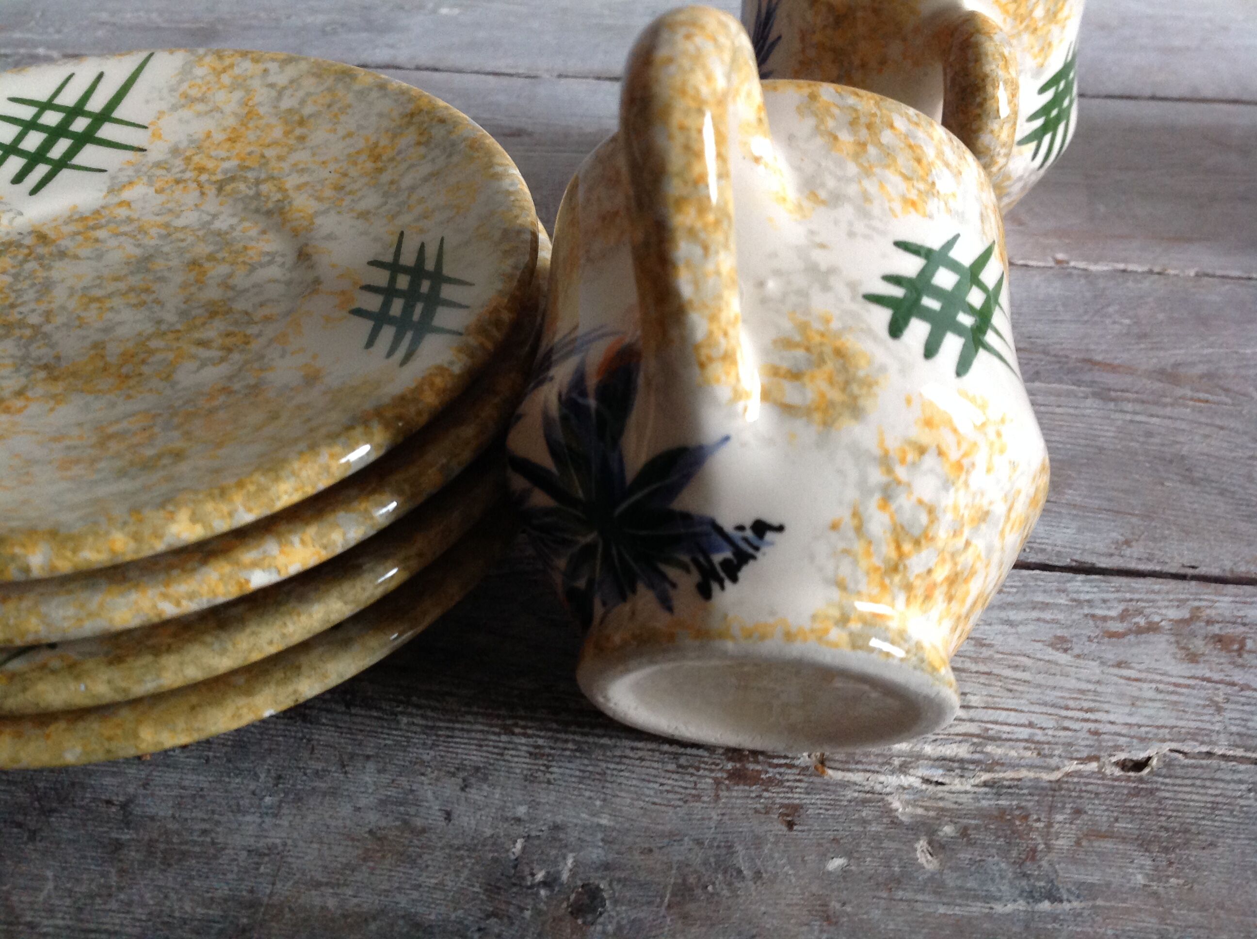 Set of 4 coffee cups