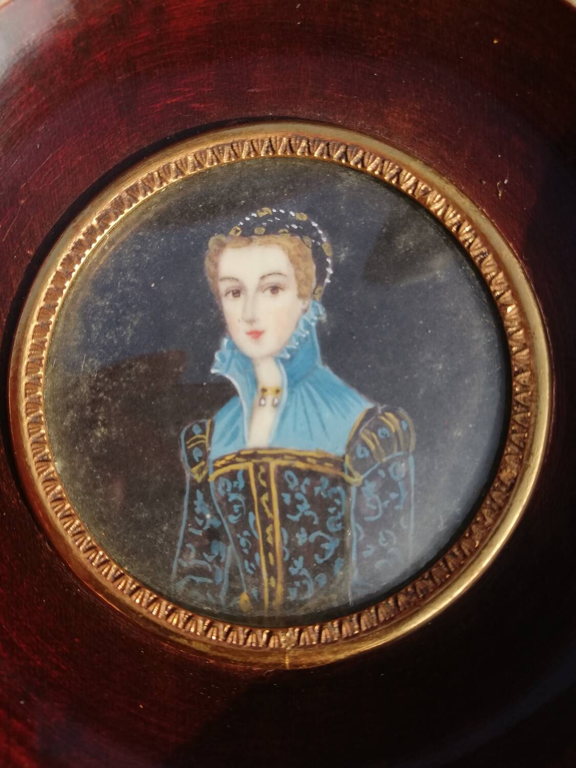 Miniature lady middle XlXth