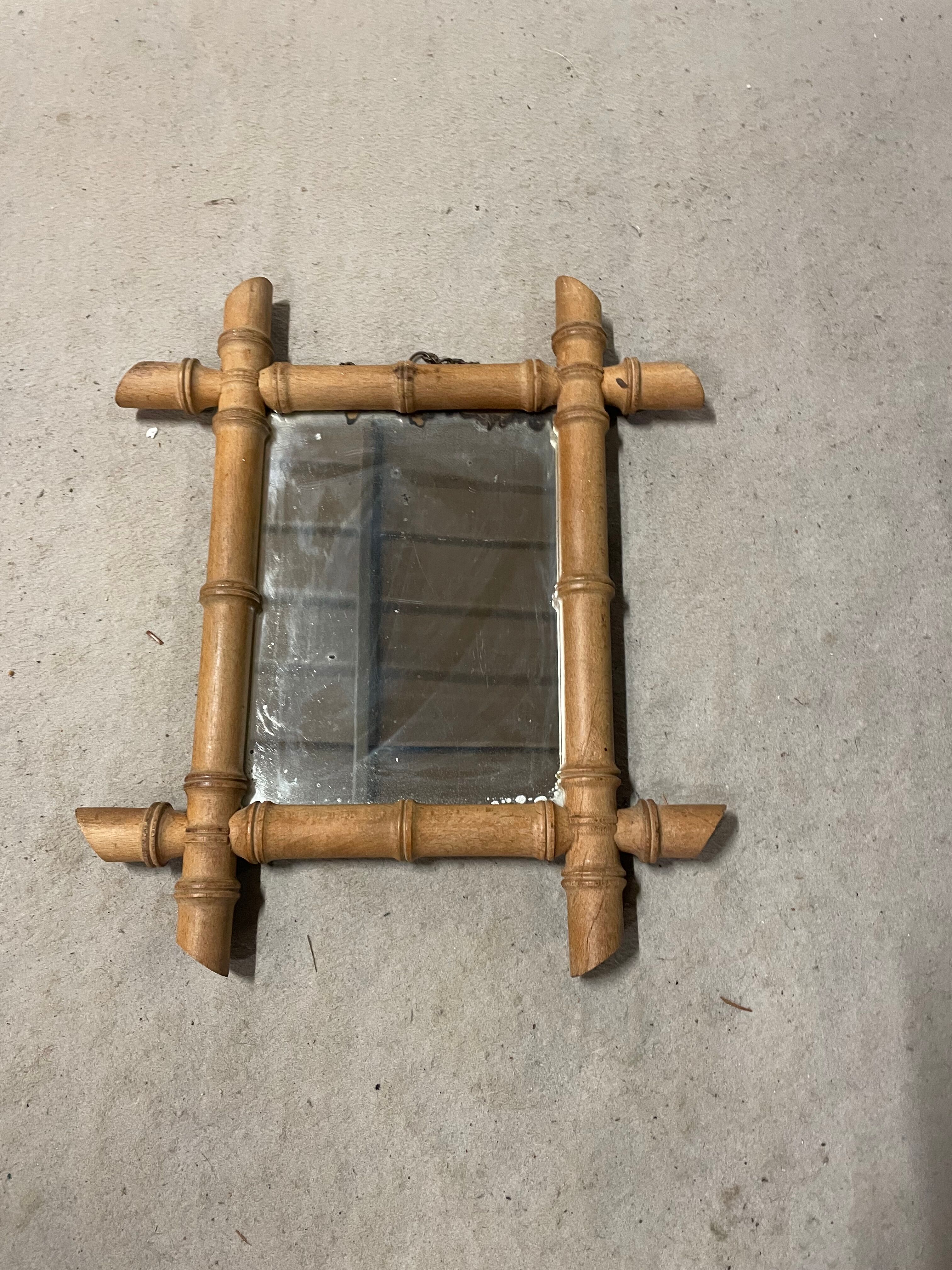 Vintage mirror 33x38