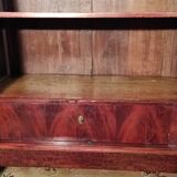 Flaming mahogany cabinet of the nineteenth century