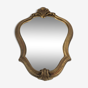 Ancien miroir en résine dorée