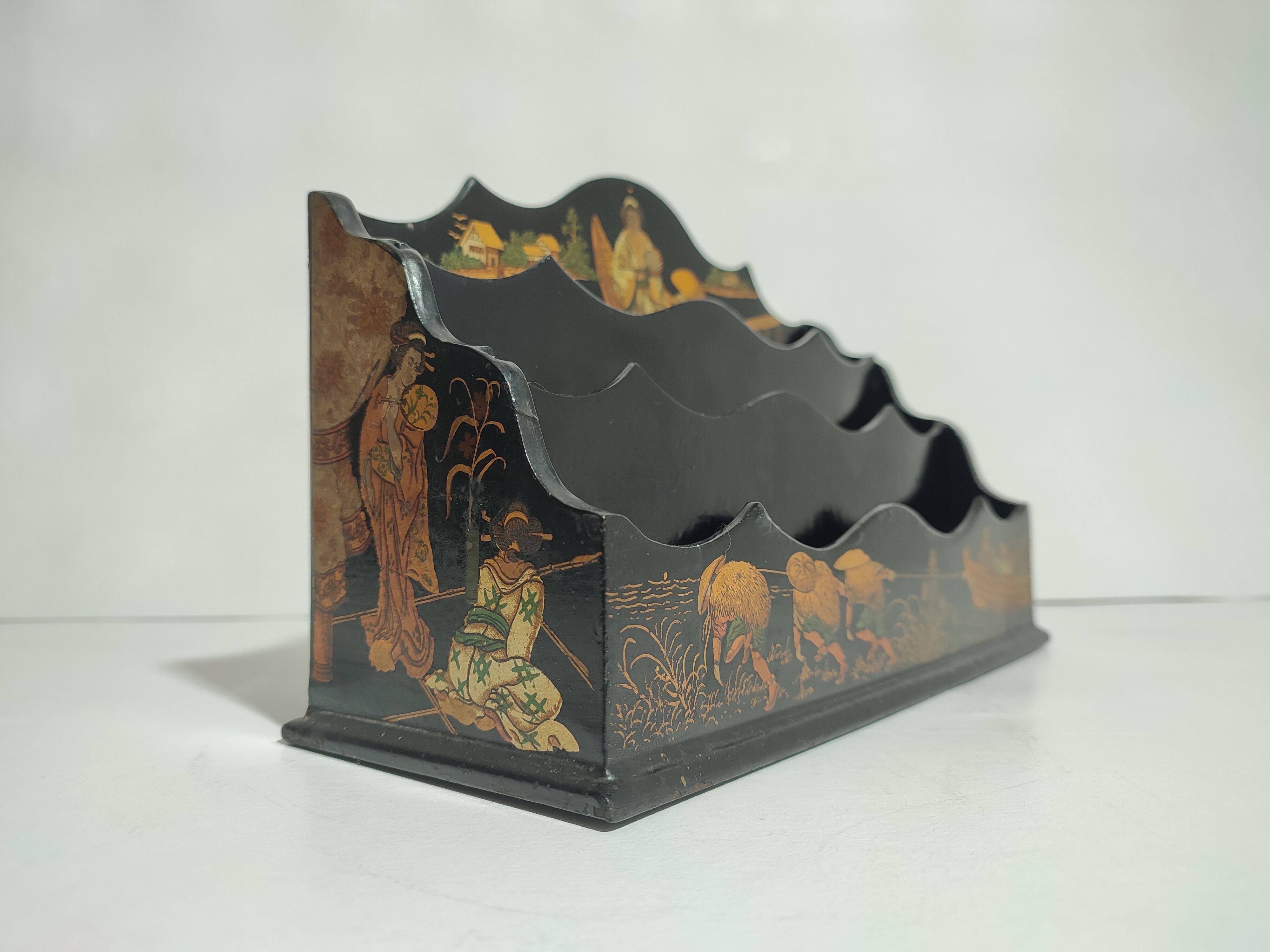 Letter holder Napoleon III Boiled cardboard