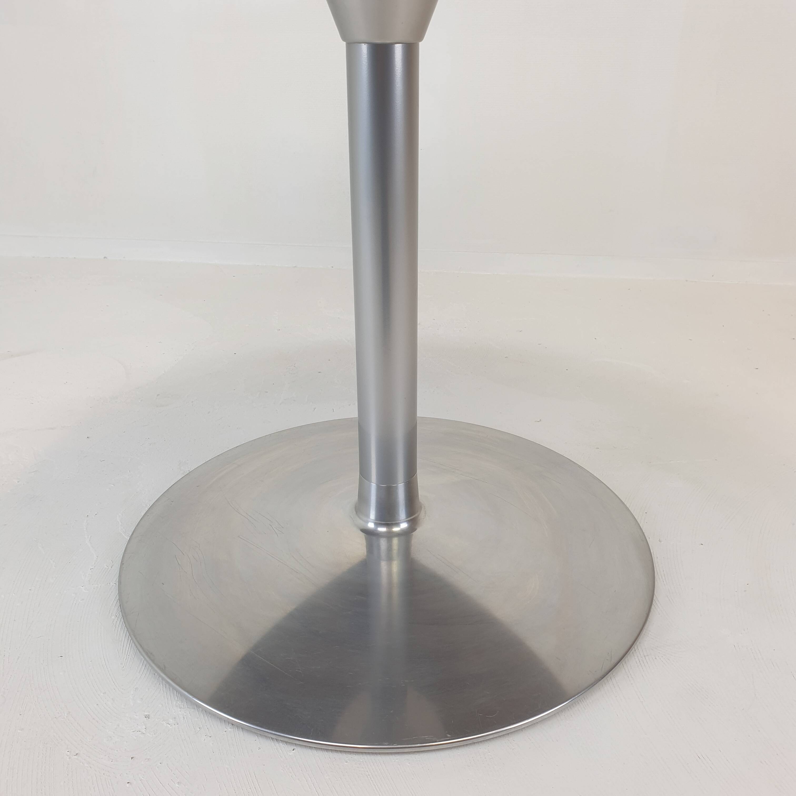 Round Dining Table by Pierre Paulin for Artifort