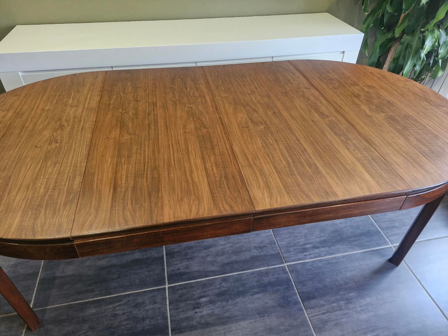 Scandinavian extendable teak table, 1970s