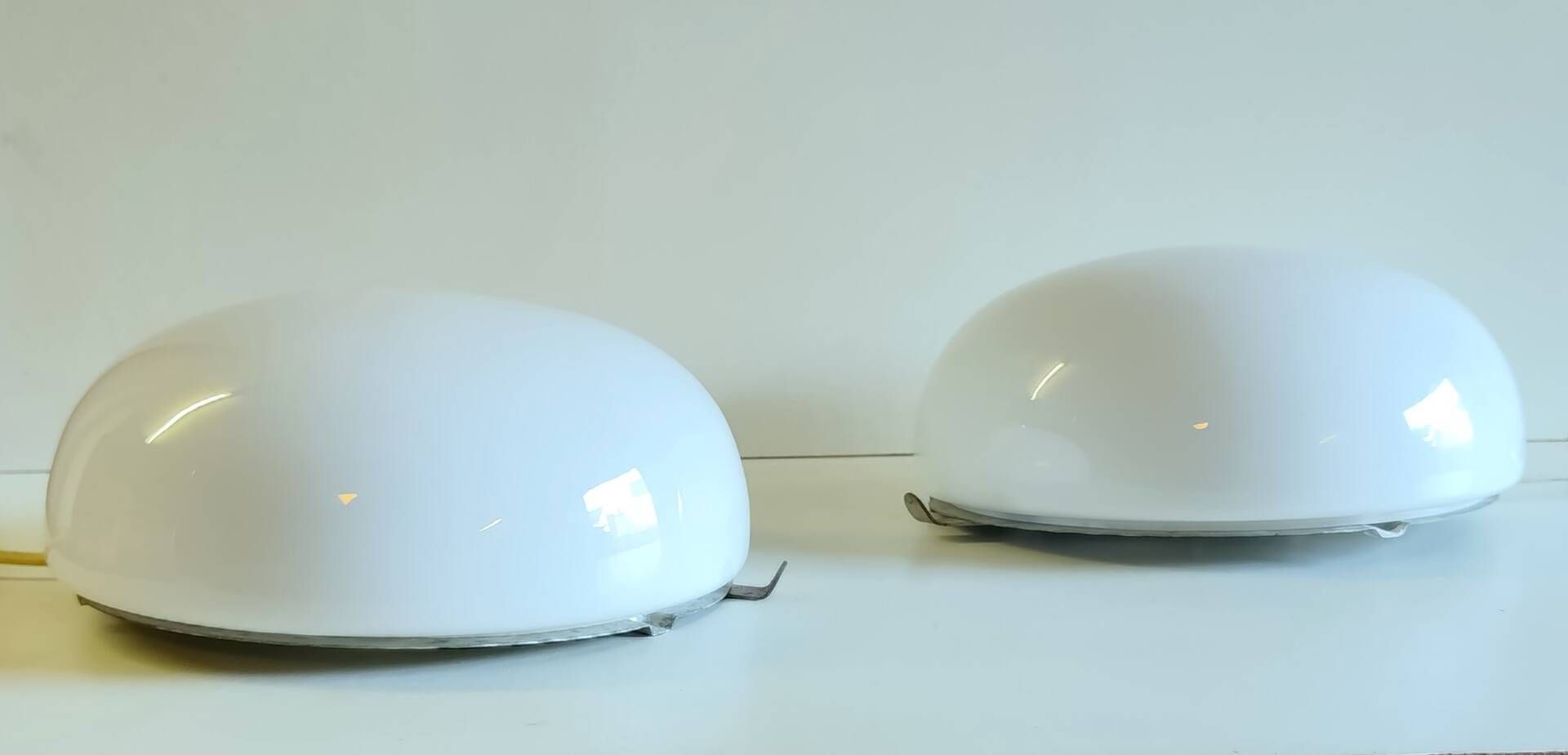 Plafonniers ou appliques globe opaline XL - mid.XXeme