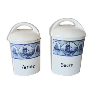 Pots vintage farine sucre