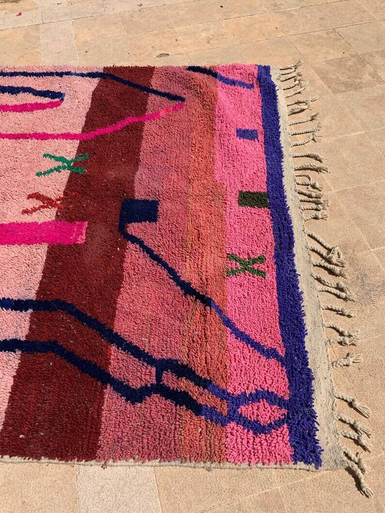 Handmade Moroccan rug 250cm x 150cm