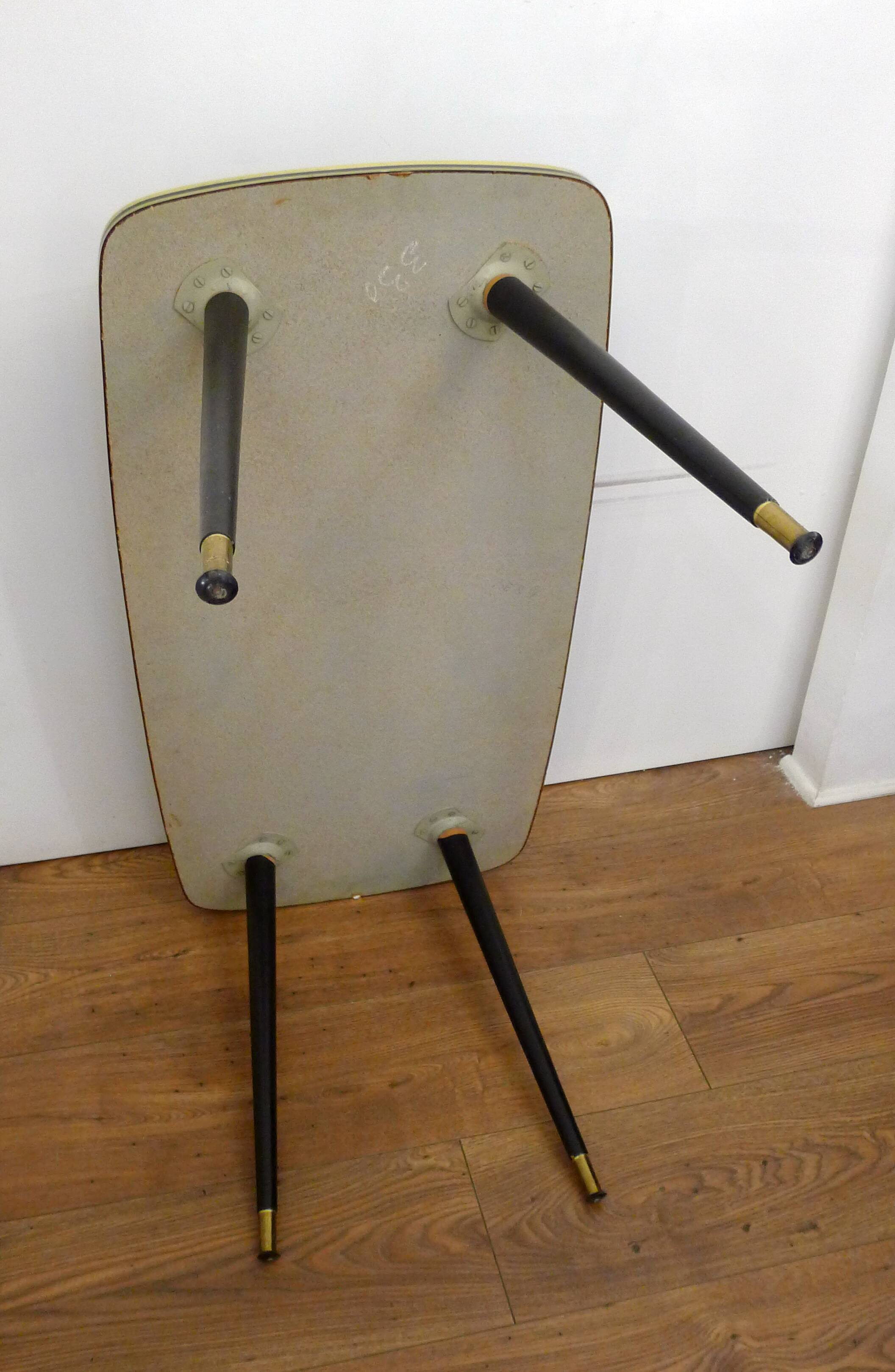 Large coffee table 1960s Rococo style with tapered legs.