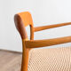 Paire de chaises de salle à manger modèle 56 par Niels O. Møller en chêne