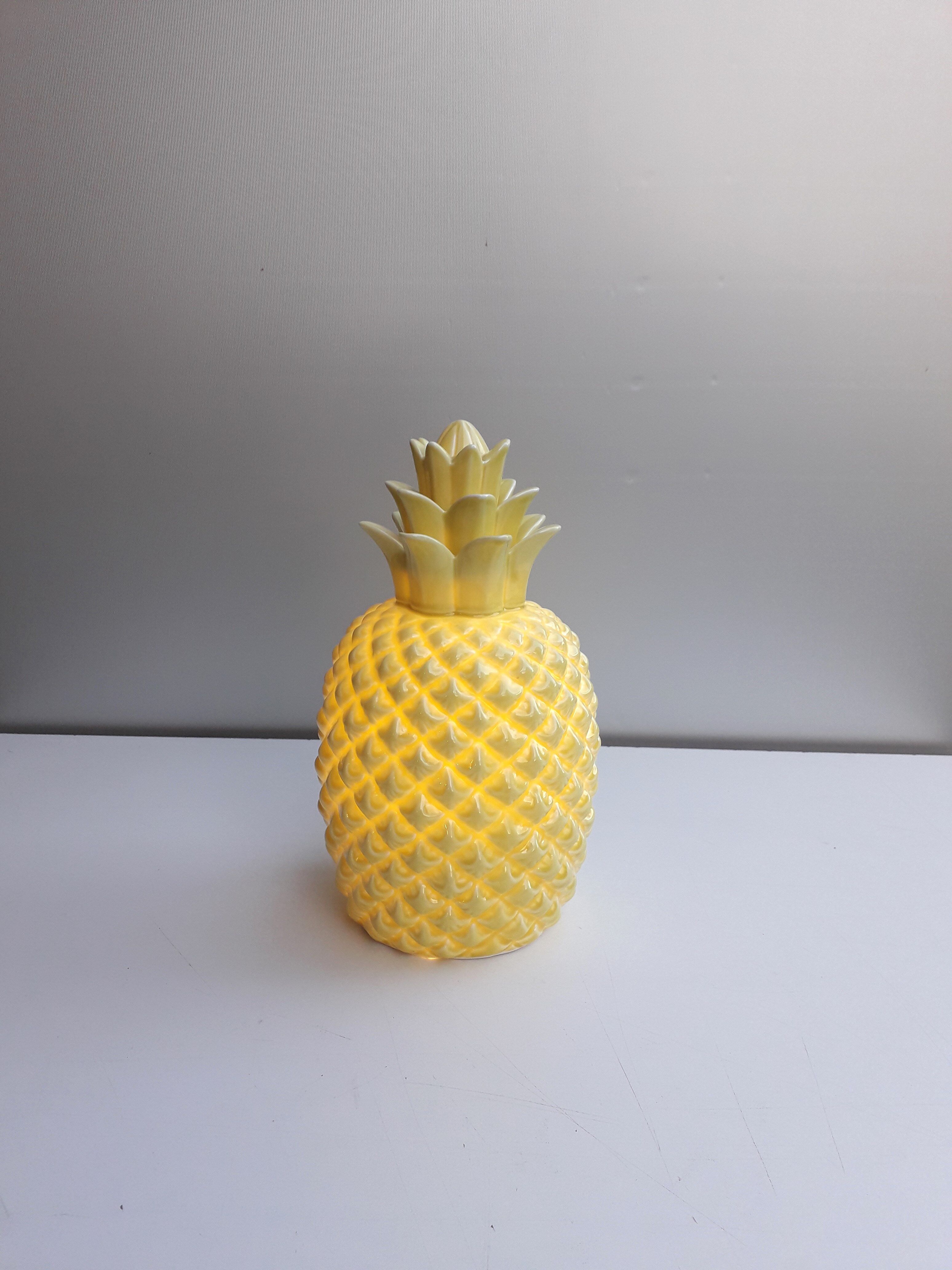 Ceramic pineapple lamp 1990 2000