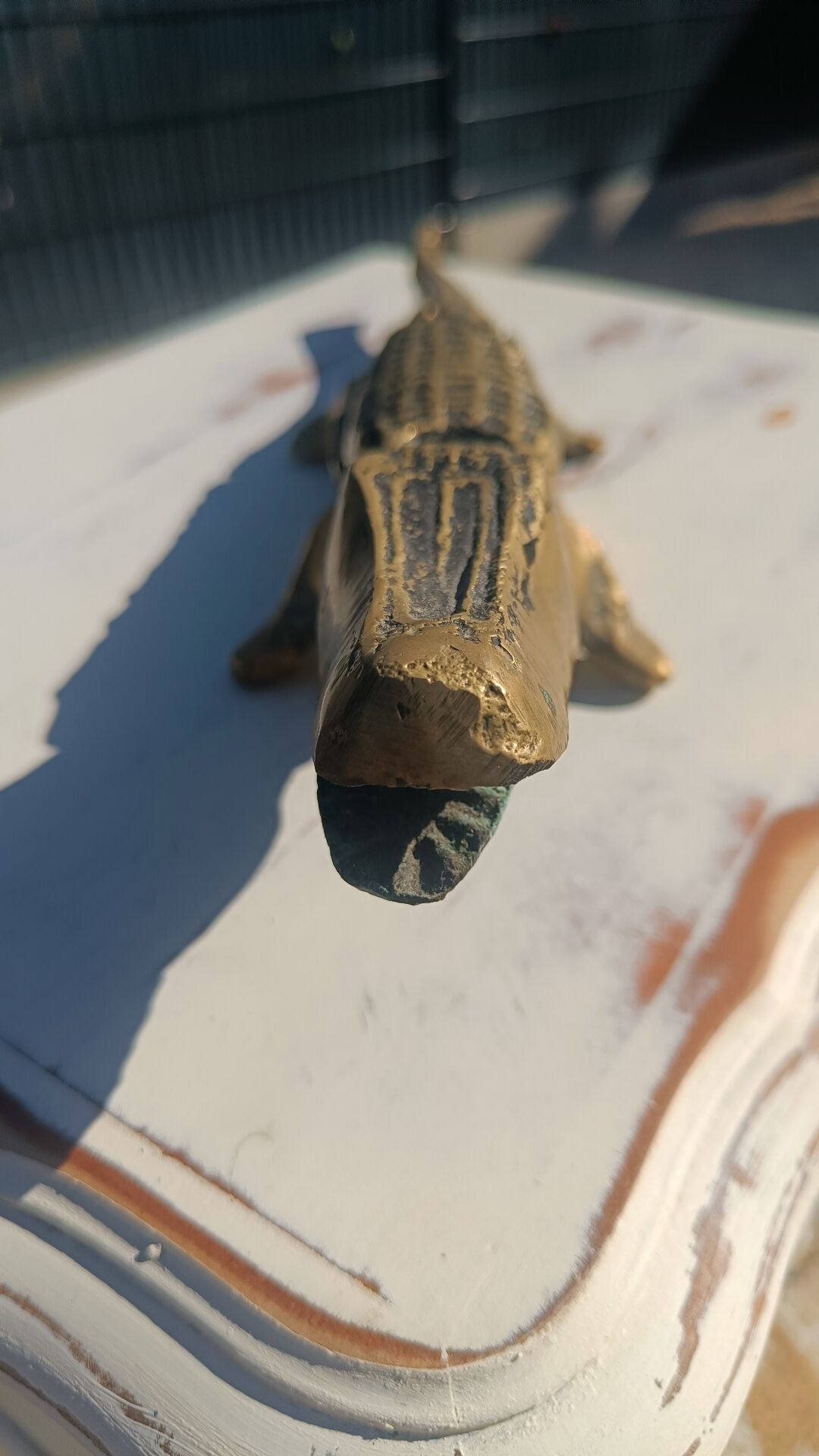 bronze crocodile ashtray 35 cm