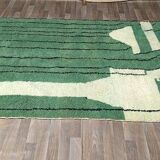 Traditional pure wool rug from Oued Zam, size 150 x 250 cm.