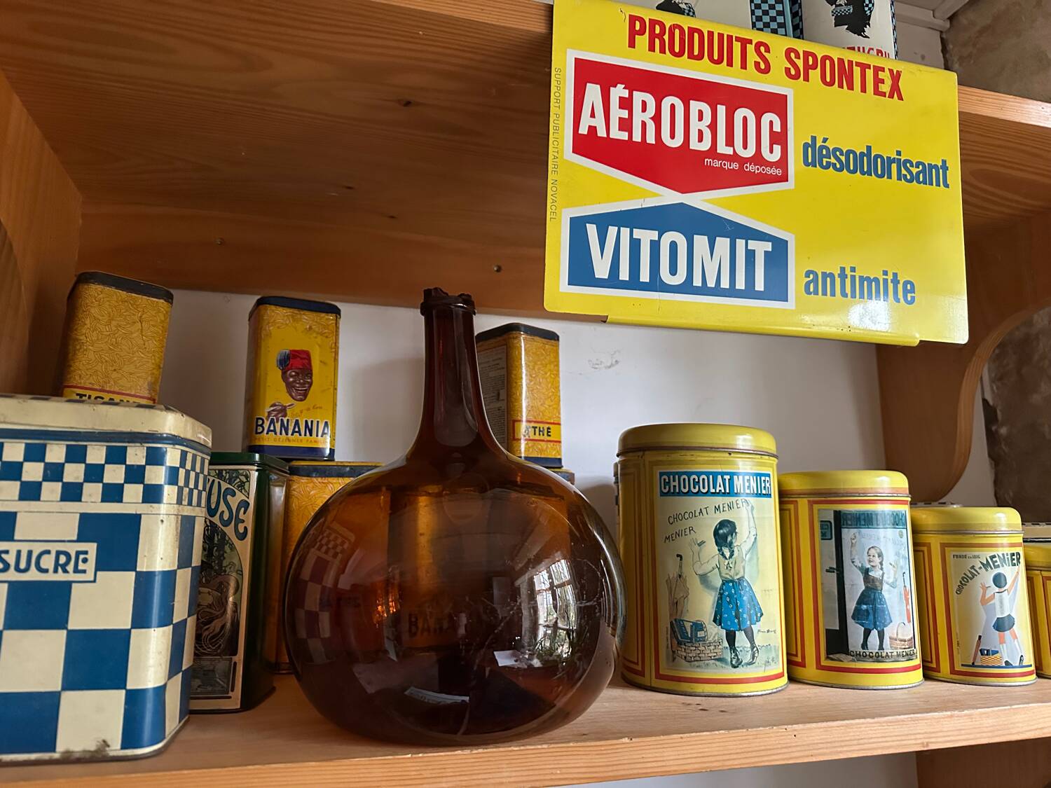 Amber Demijohn onions