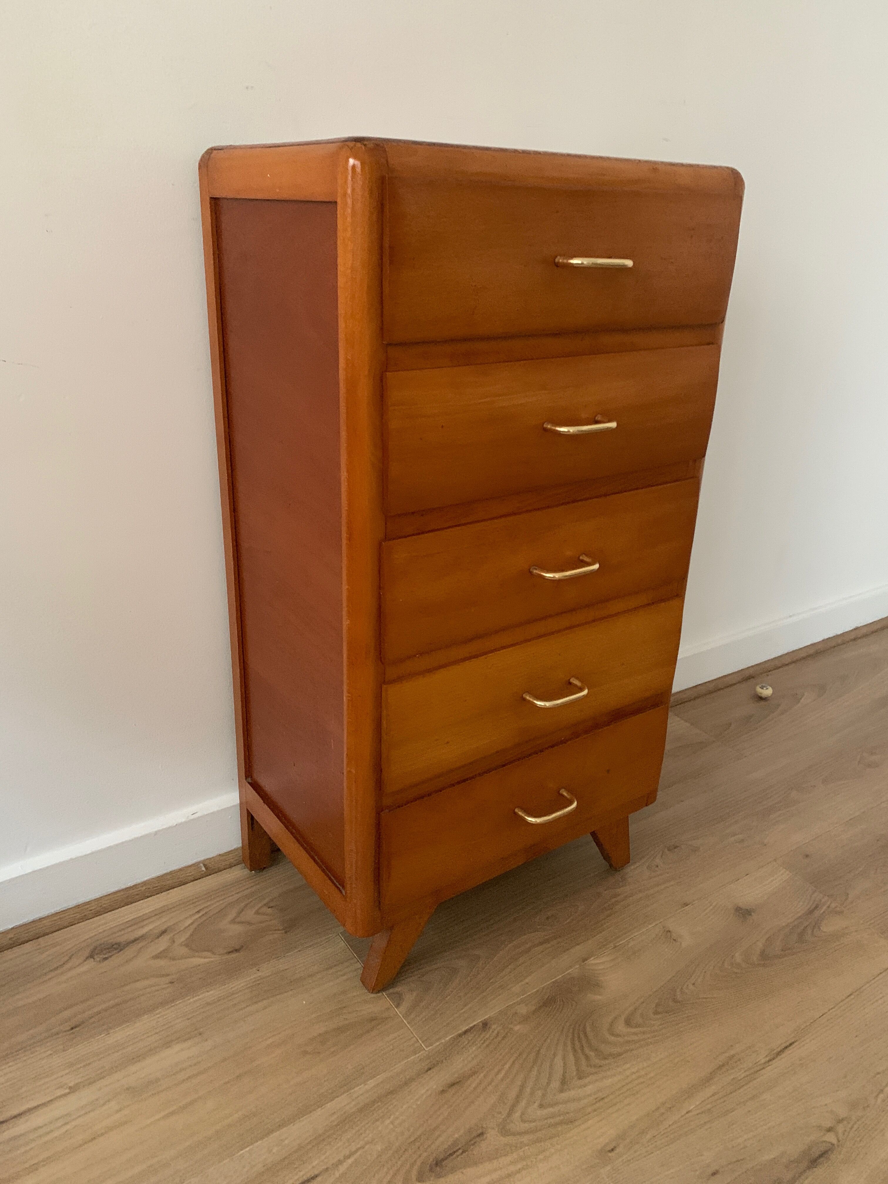 Compass feet dresser, 1968