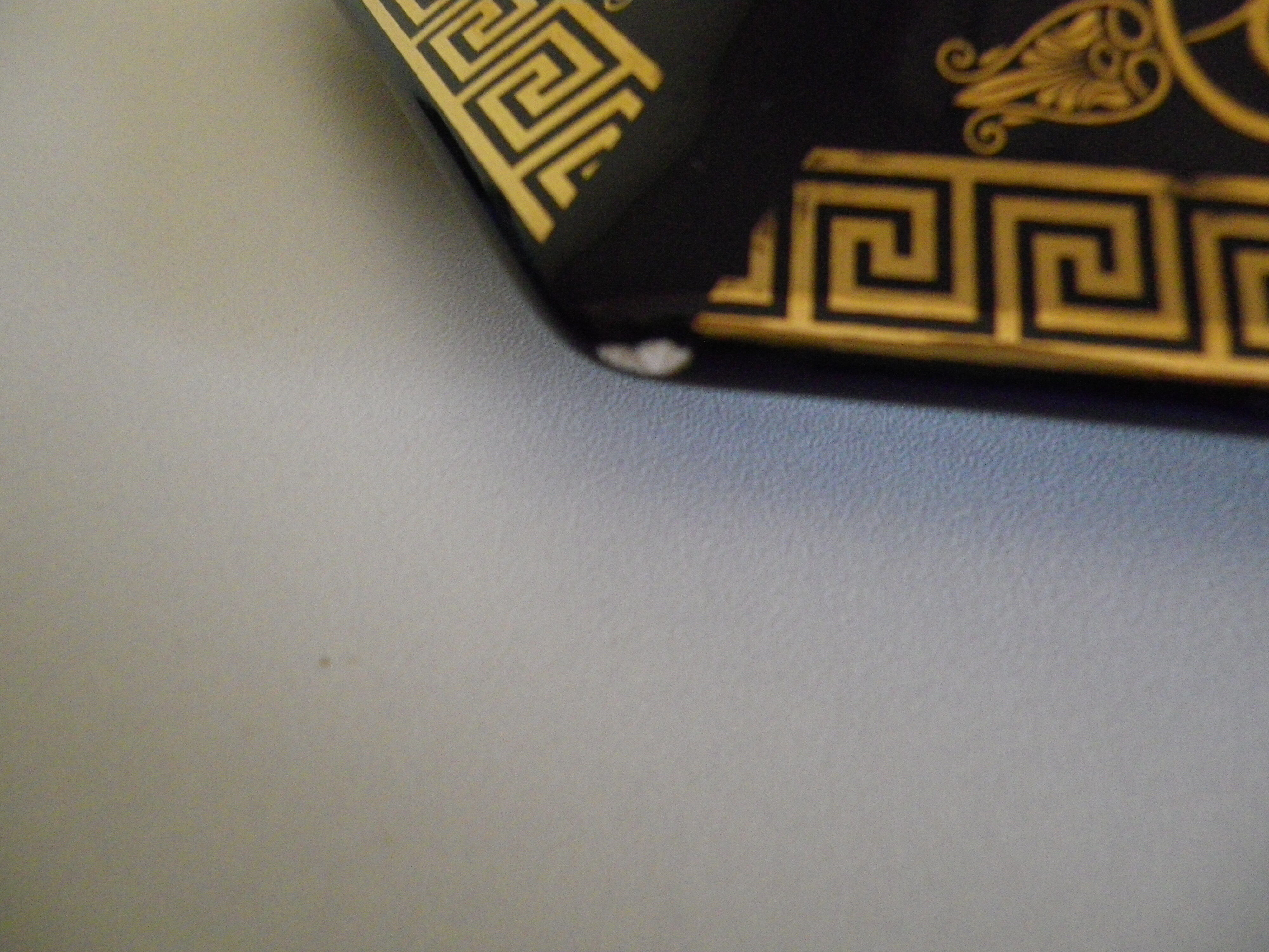 Porcelain candy maker hand-decorated with 24 carat gold Greece 70