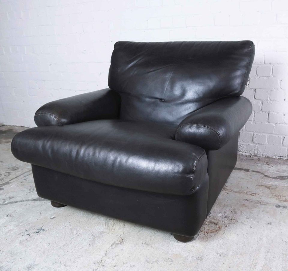 Vintage leather club chair