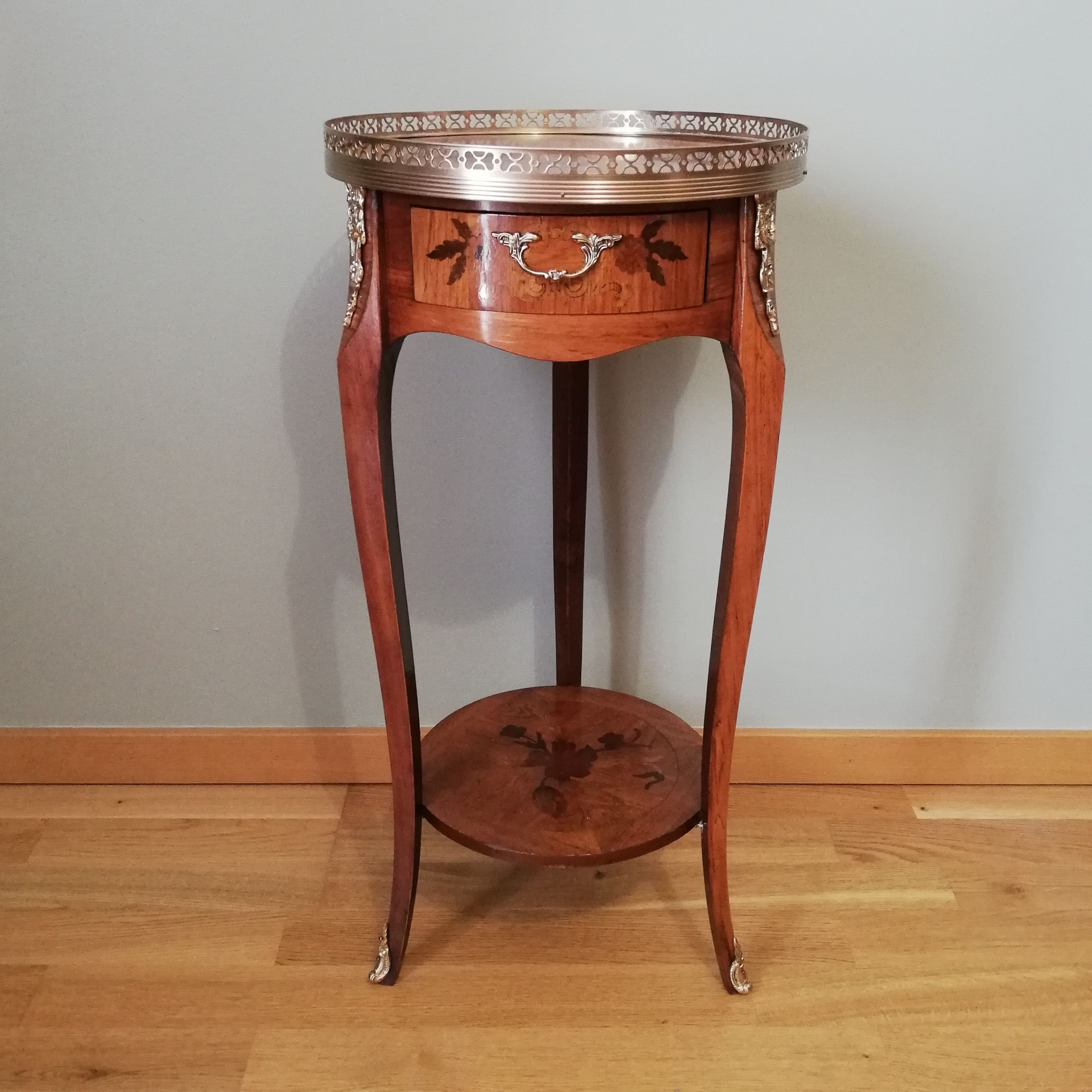 Pedestal table or harness in rosewood marquetry Louis XV style