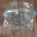 Decorative basket in glass paste