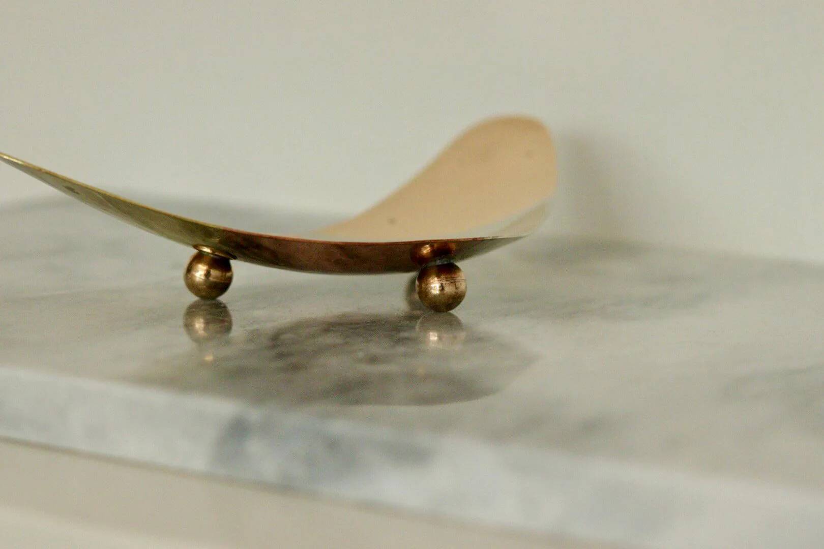 Vintage plate in mixed precious metals