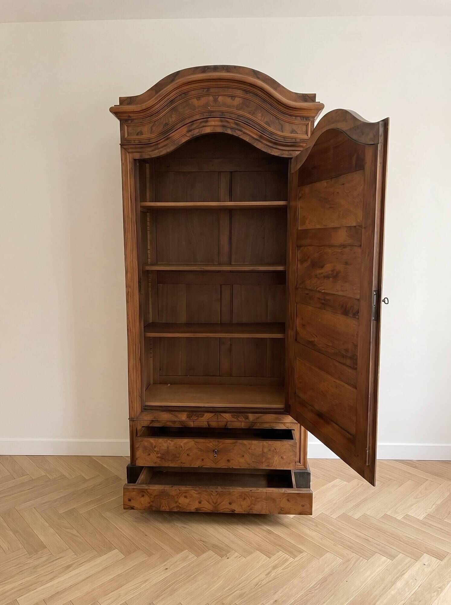 Antique oak linen cupboard with mirror