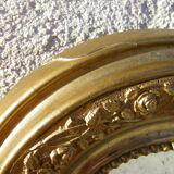 Mirror in gilded wood