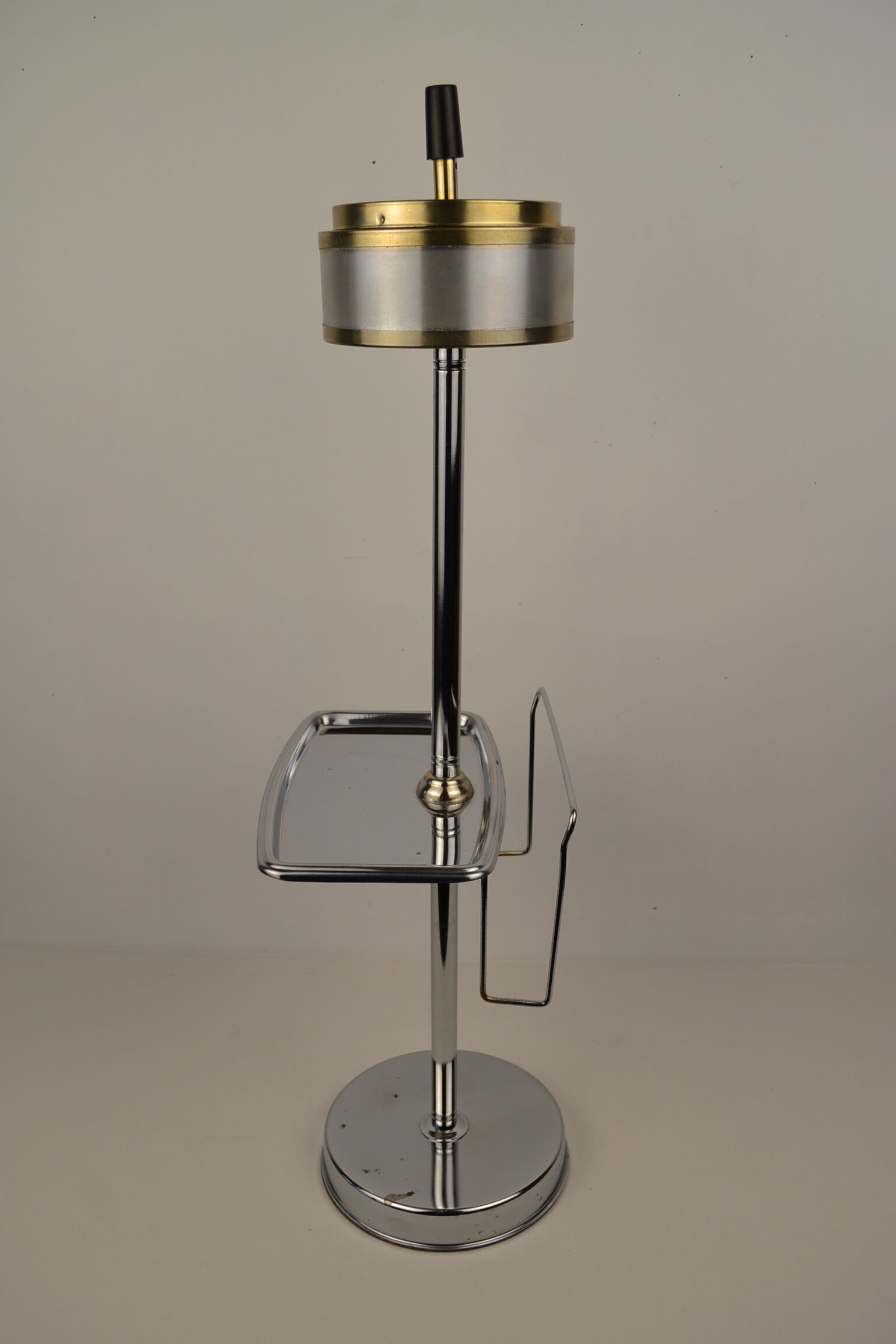 Cendrier à roulette sur pied vintage 1970s