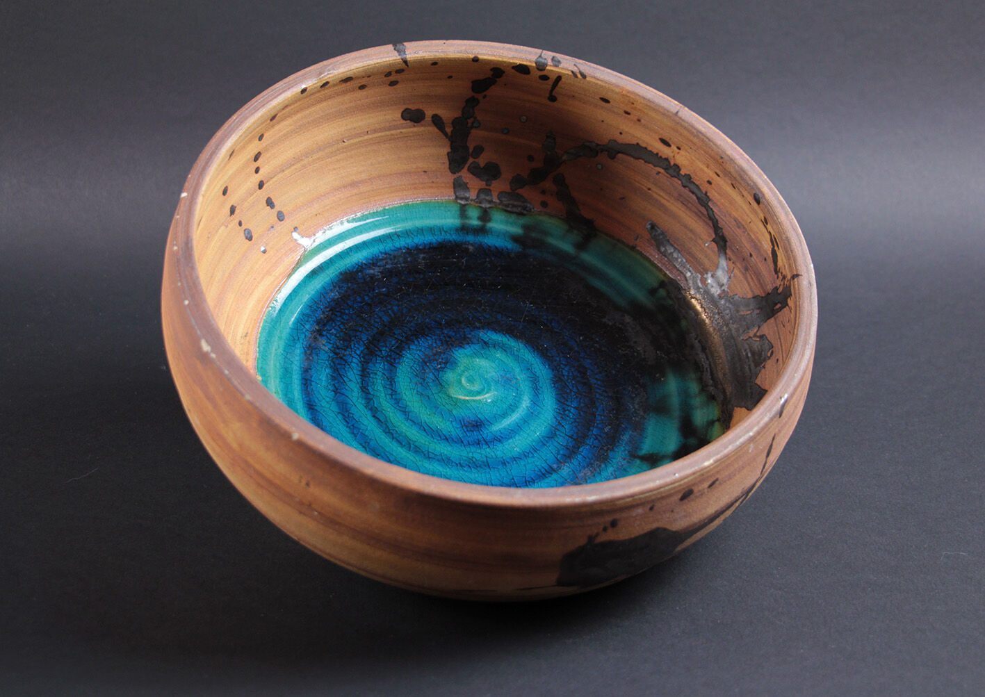 Large cup - pottery of the Dove