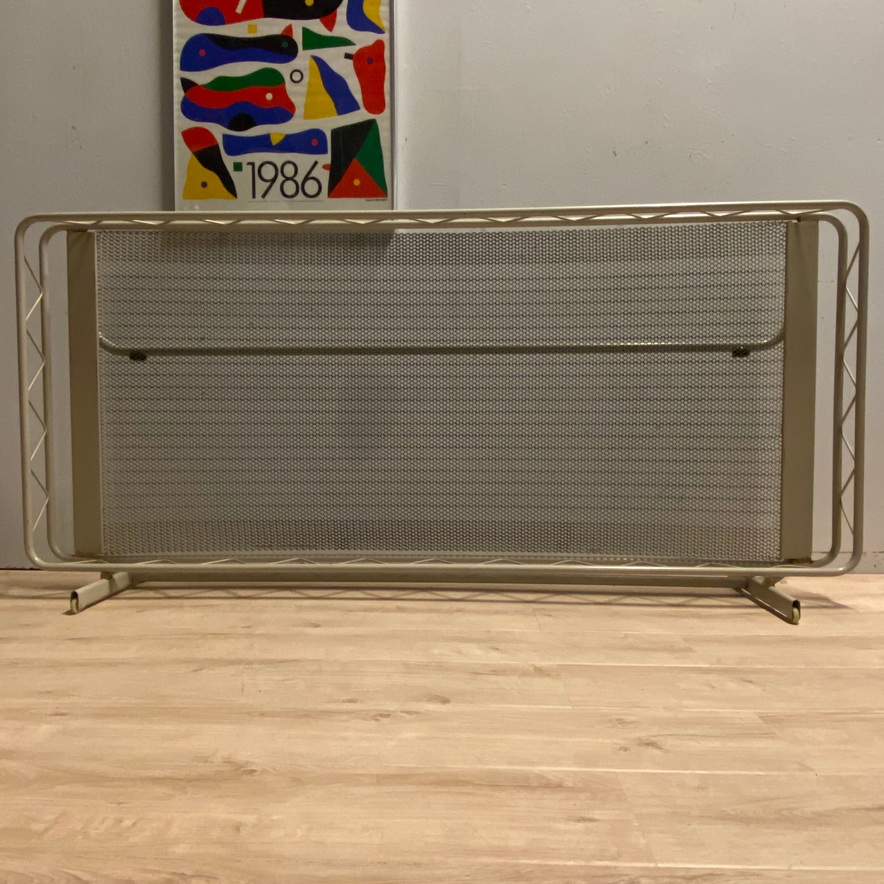 Dutch design 1950s 60s vintage Auping folding bed Ariëlle designed by Wim Rietveld