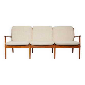Canapé 3 Places Design Danois en Teck par Svend Aage Eriksen pour Glostrup, 1960s