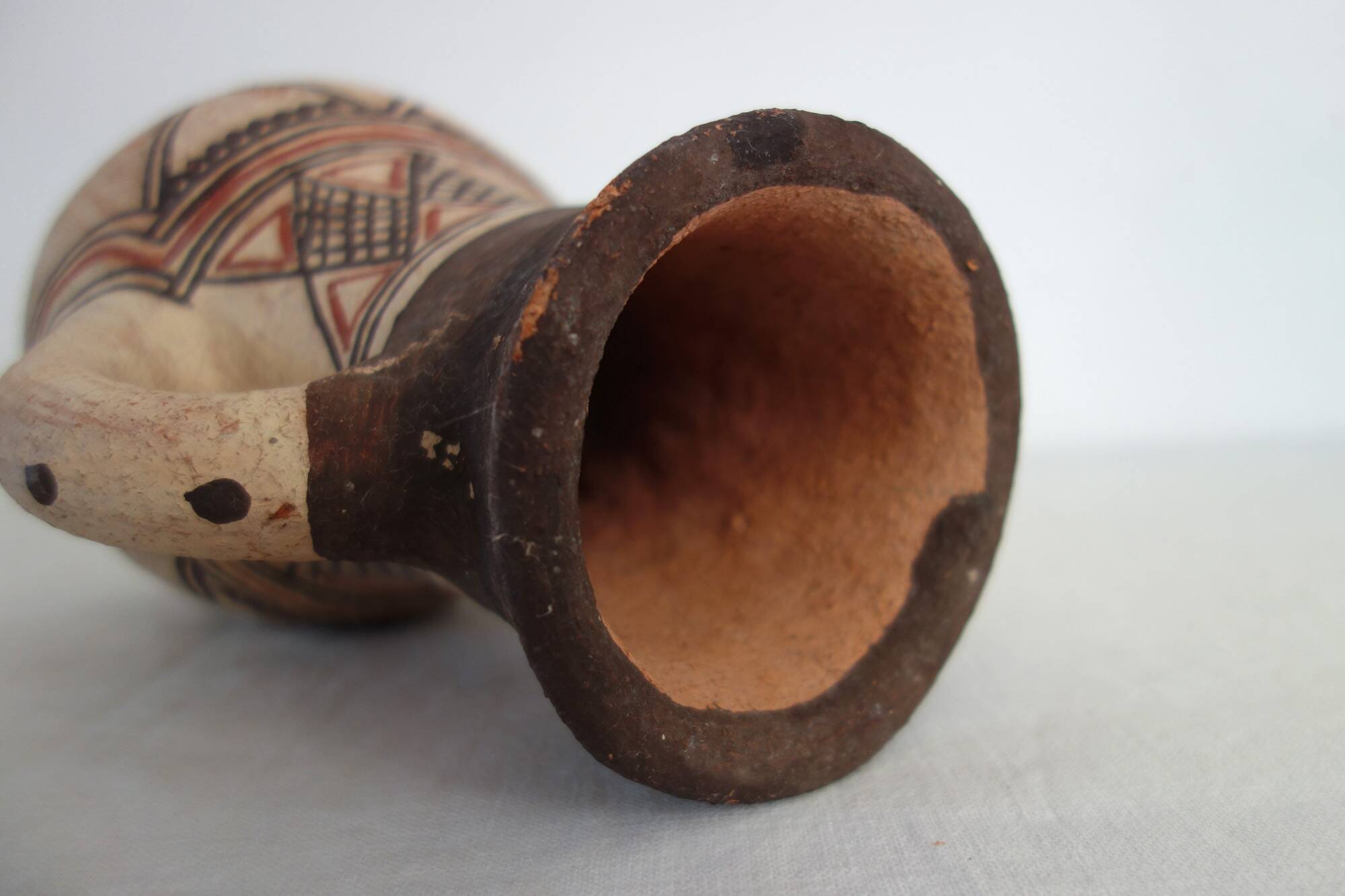 Ancient terracotta jar from the Rif (Morocco) H30cm