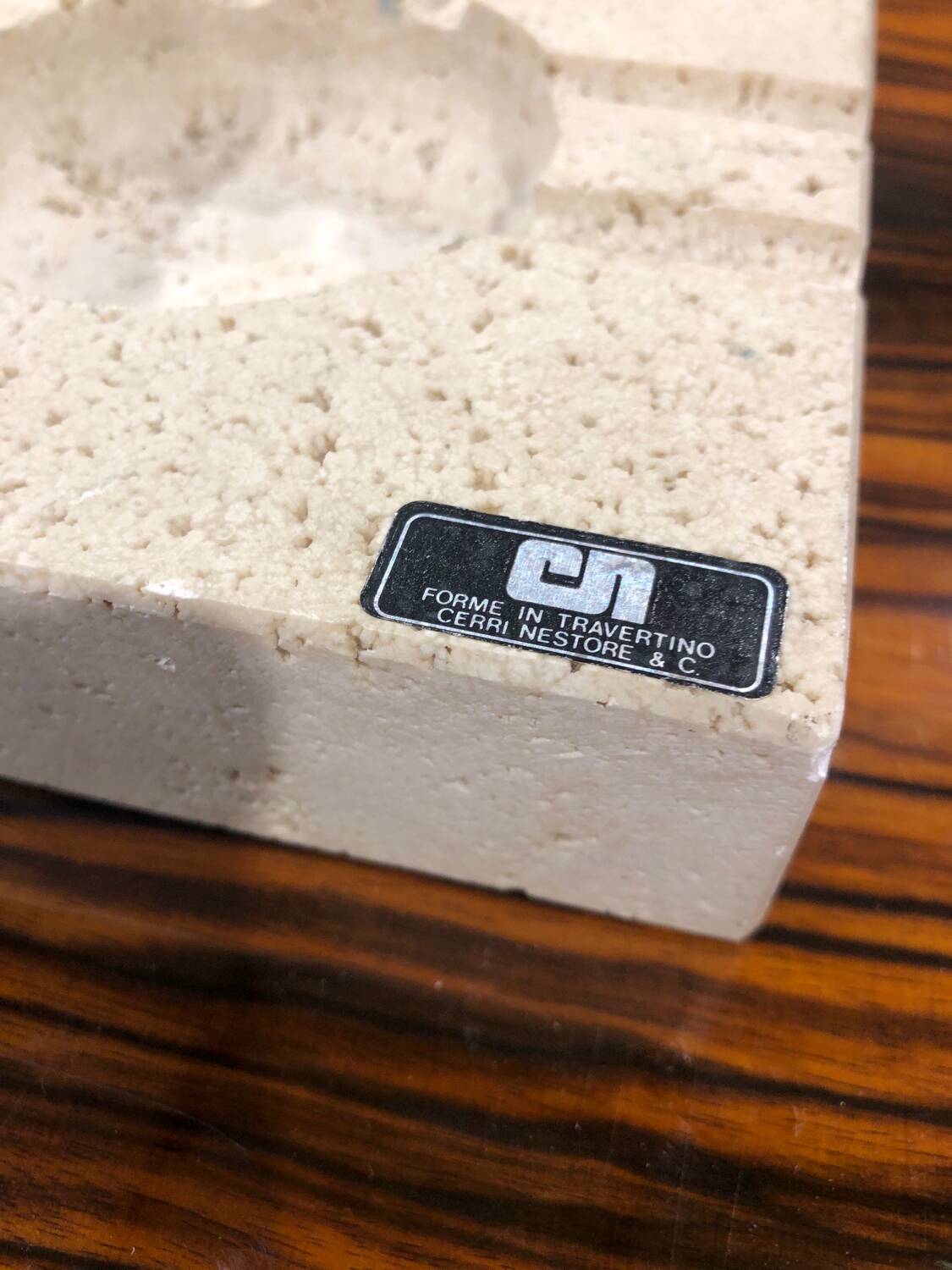 Cendrier en travertin Cerri Nestore Italy 1980