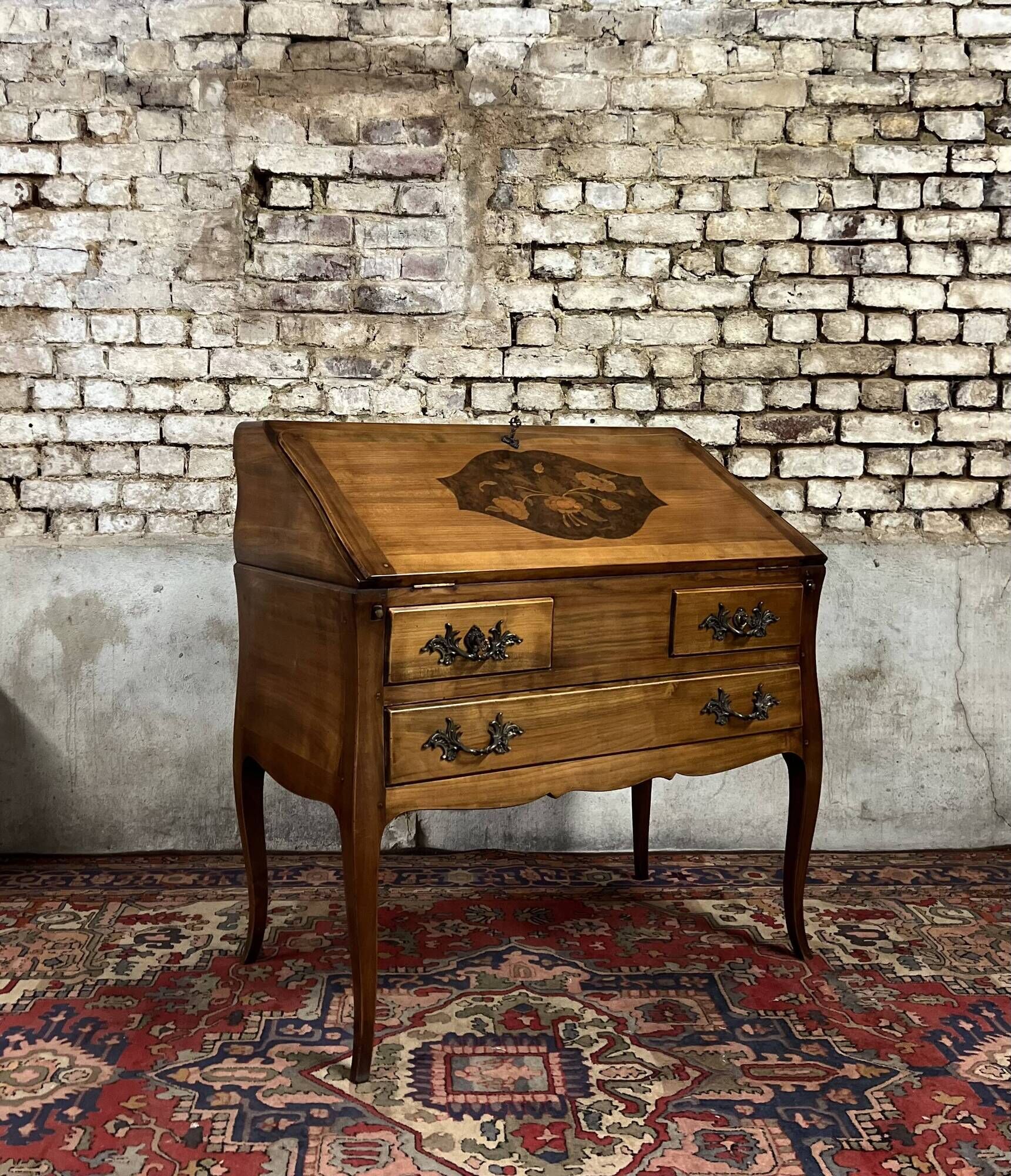 Sloping desk in natural wood and flower marquetry in louis xv style stamped mailfert