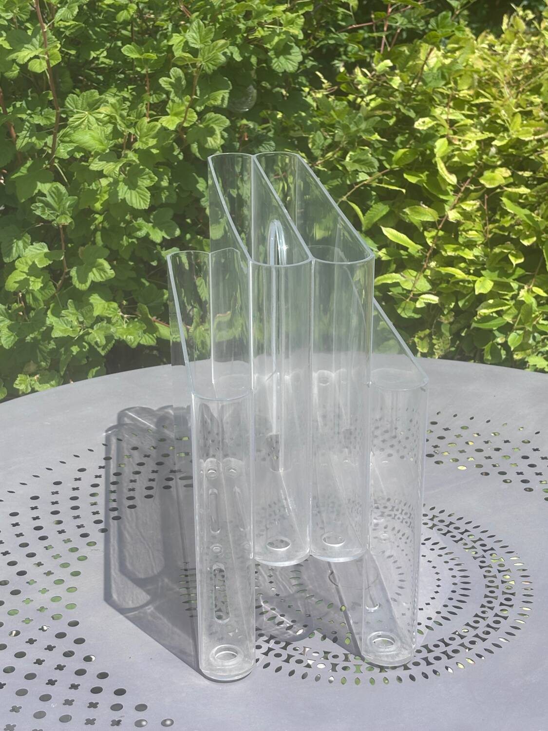 Vintage Kartell magazine rack by Giotto Stoppino