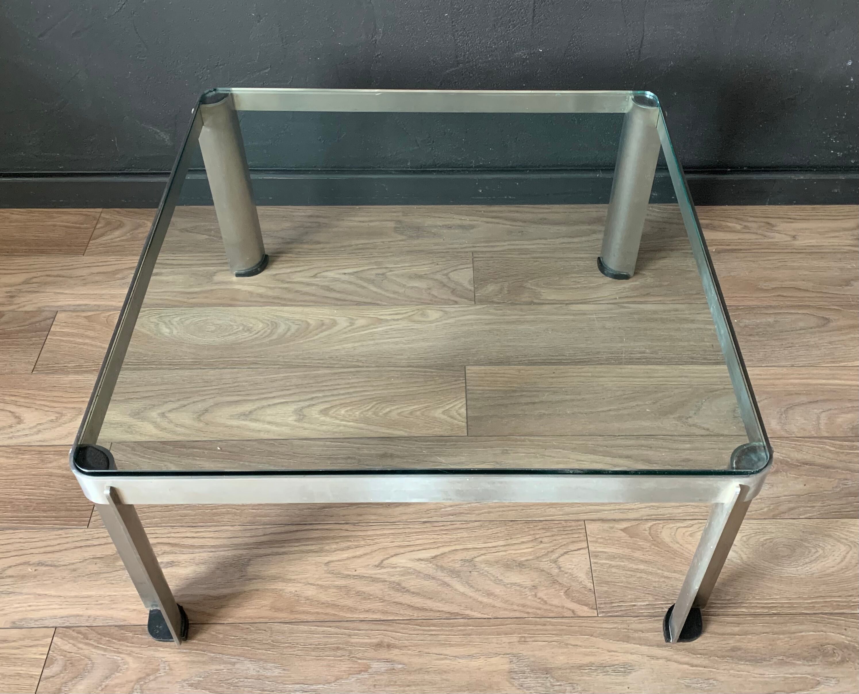 Coffee table by Osvaldo Borsani for Tecno